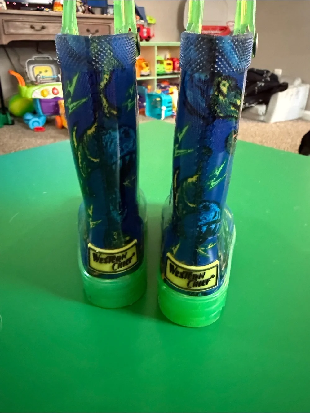 Western Chief light up